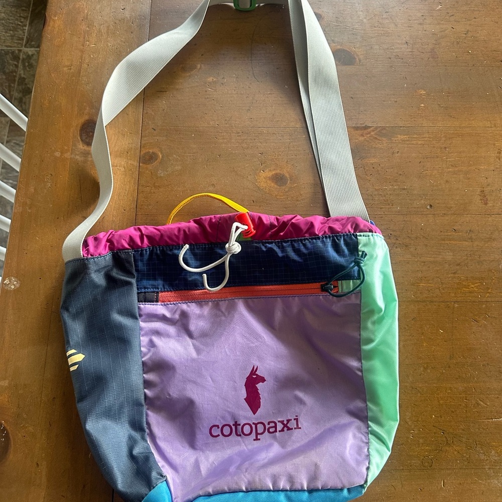Cotopaxi Luzon Del Dia Multicolor Shoulder Bag